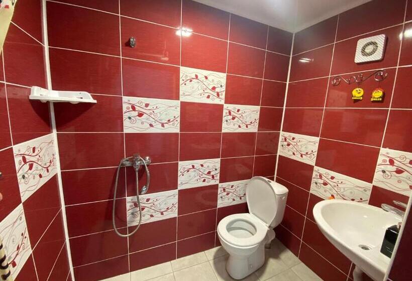 هتل Asq Kavarna