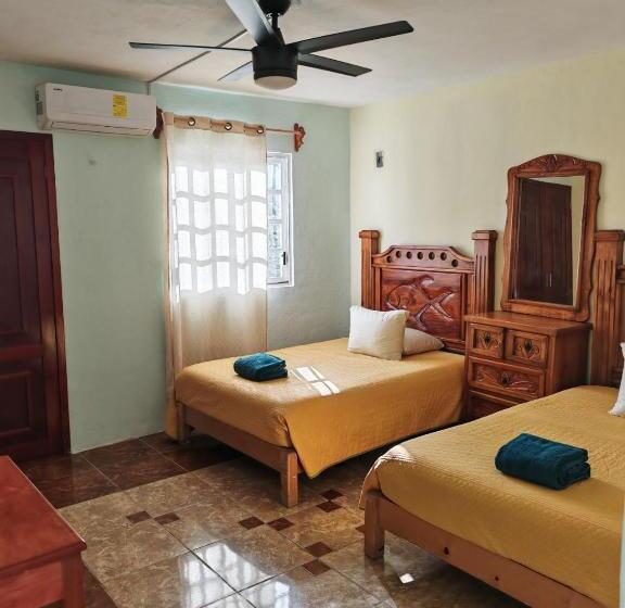هتل Casa Viejo Chac