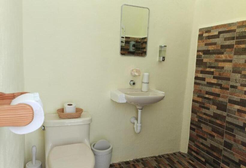 هتل Casa Viejo Chac
