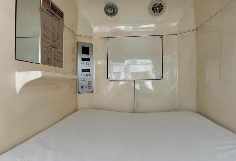 Капсульный Oтель 男性専用サウナ&カプセル Men Only Capsule Room & Sauna, Bathhouse ミナミ下北沢 Minami Shimokitazawa