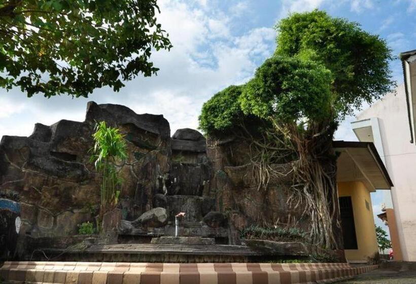 هتل Griya Tirta