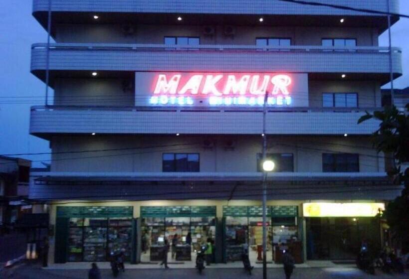 هتل Makmur