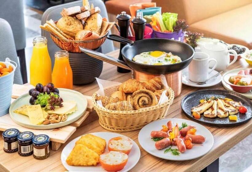 فندق Park Inn By Radisson Makkah Thakher Algharbi
