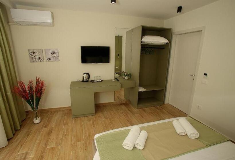 هتل Villa Ata
