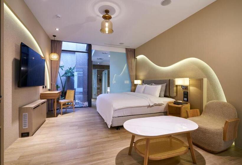 مُتل 和陽行館 Villa Bon Moment