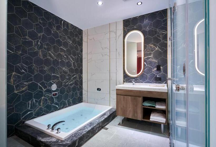 مُتل 和陽行館 Villa Bon Moment