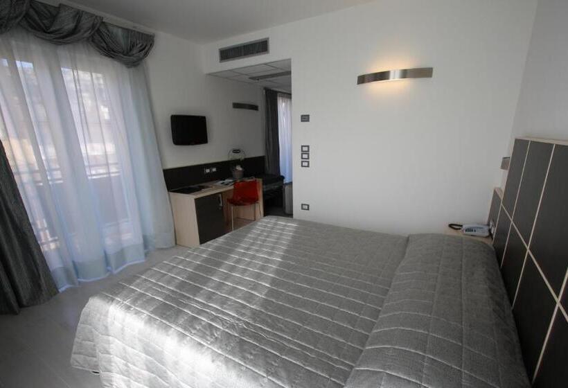 هتل Garni Corallo