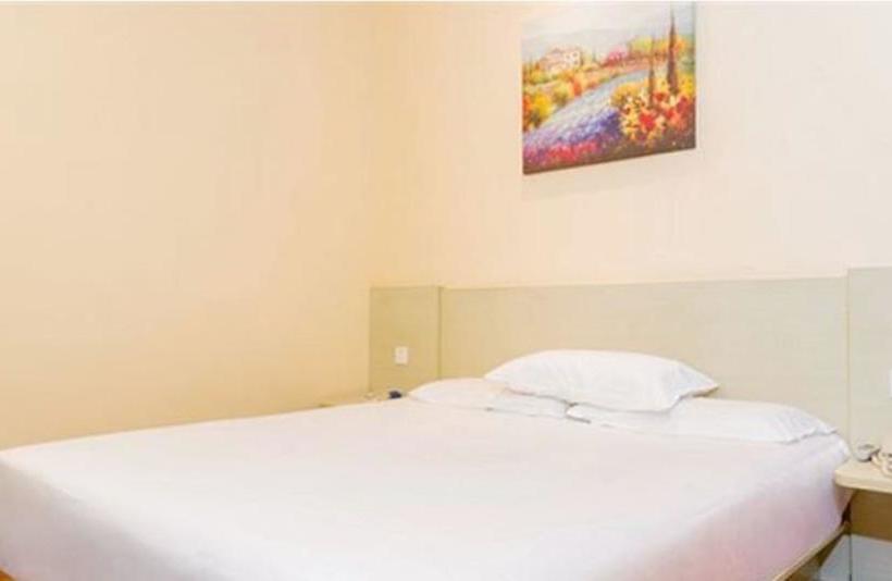 Отель Hanting  Lijiang Old Town Fuxing Road