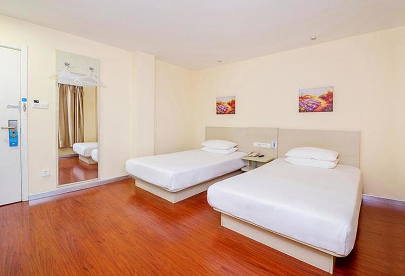 בית מלון כפרי Hanting Express Shaoguan Xi He Coach Terminal