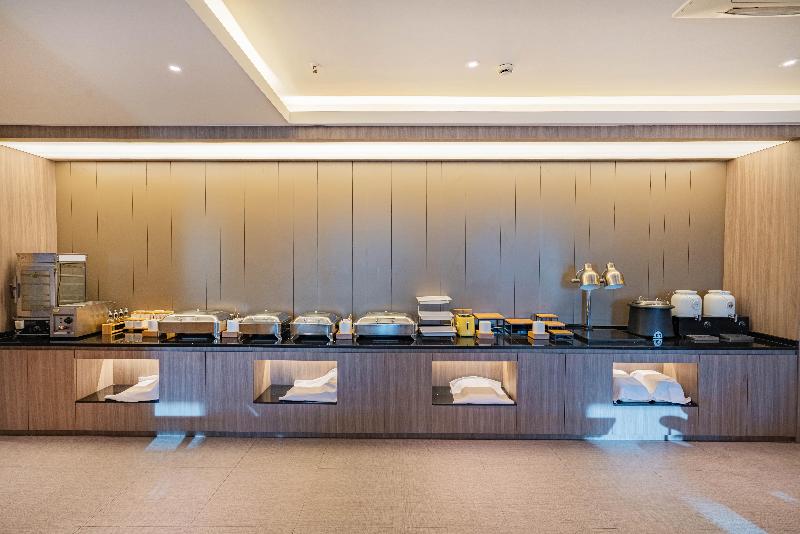 هتل Hanting  Shangrao Centre Square Zhongshan Road