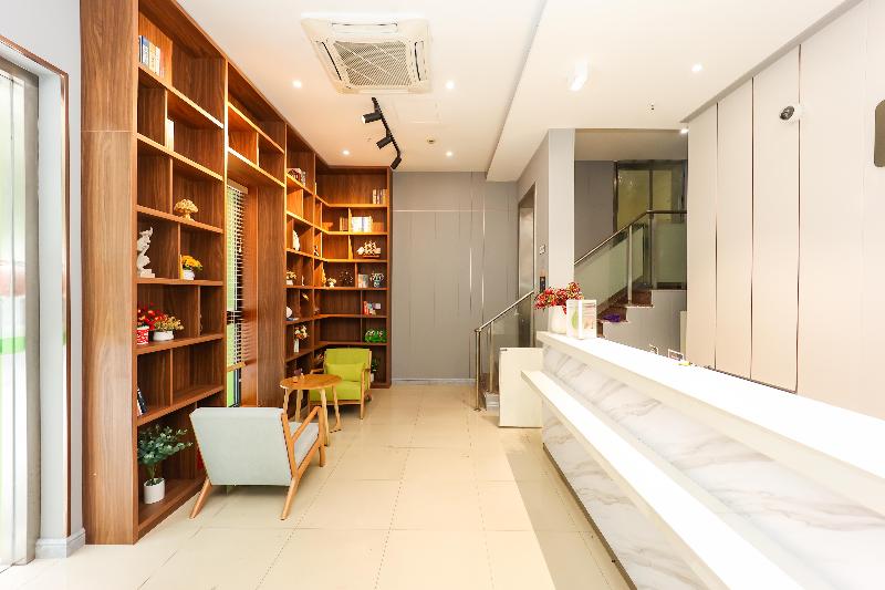 هتل Hi Inn Shanghai Songjiang Baichi