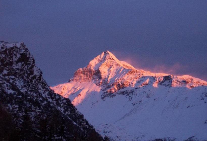 בית מלון כפרי Miramonti