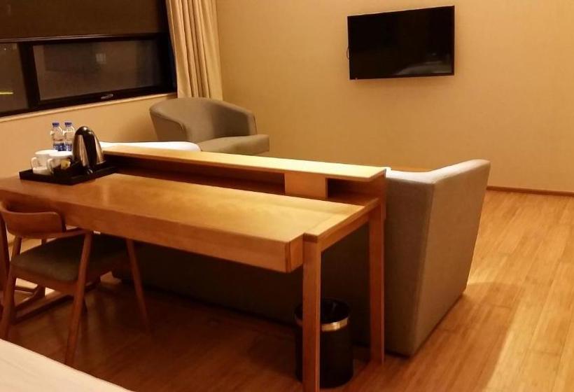 ホテル Ji  Wuhan Guanggu Plaza