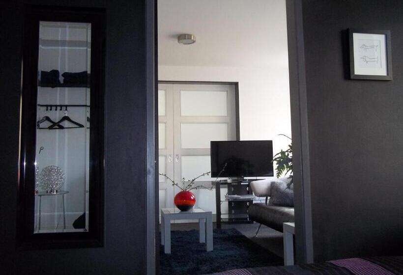 مبيت وإفطار T Griene Hemeltsje