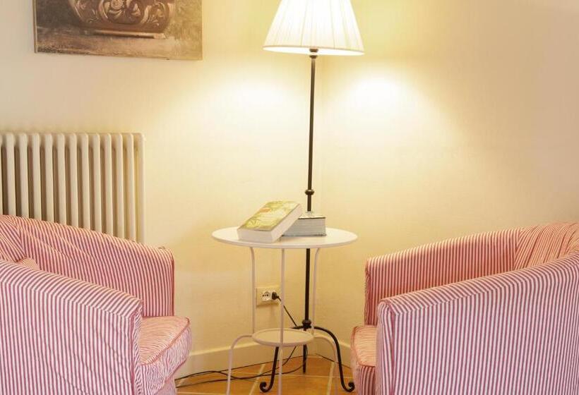 ホテル Agriturismo La Tesa