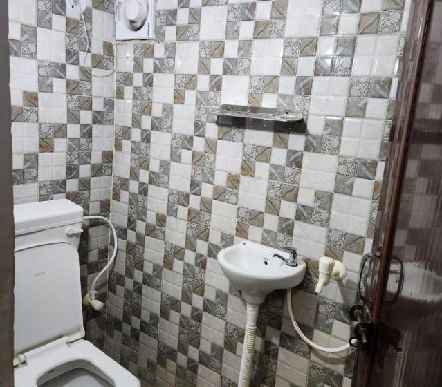 Hotel Goroomgo Maujis Villa Guest House Prayagraj Near Sangam Railway Station Luxury Room Quality Exce