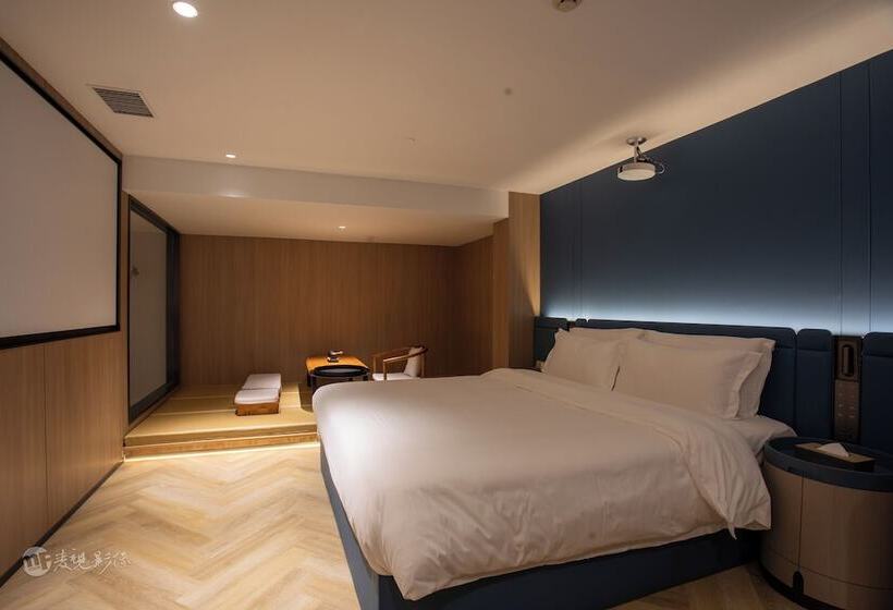 Hotel Ramada Encore By Wyndham Wuhan Int L Conference Center