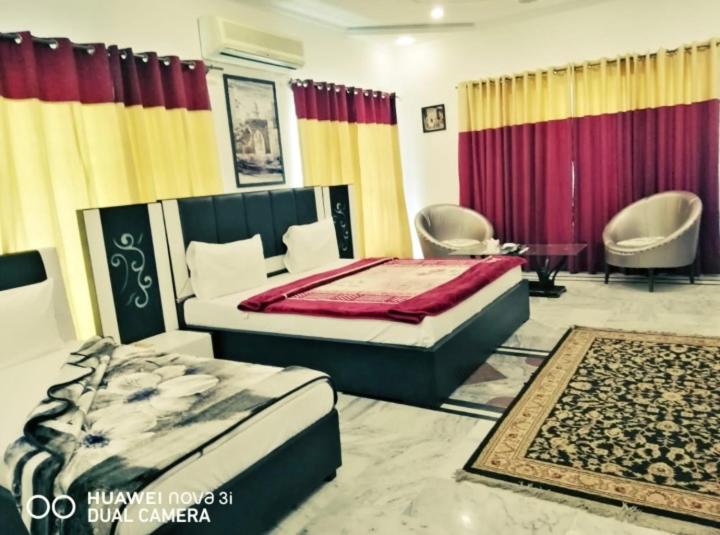 مُتل Imperial Lodges Family Guest House
