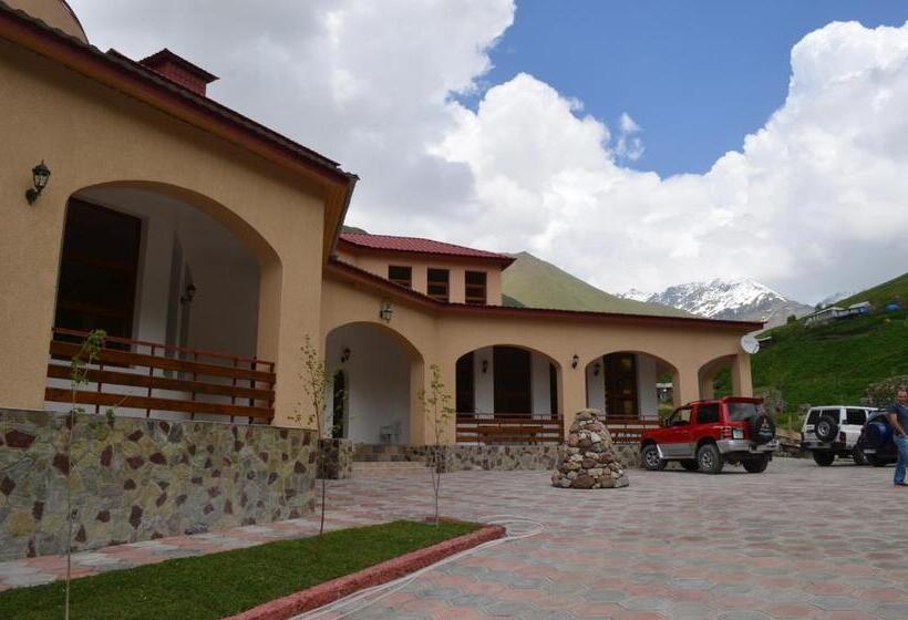 پانسیون Juta Guest House