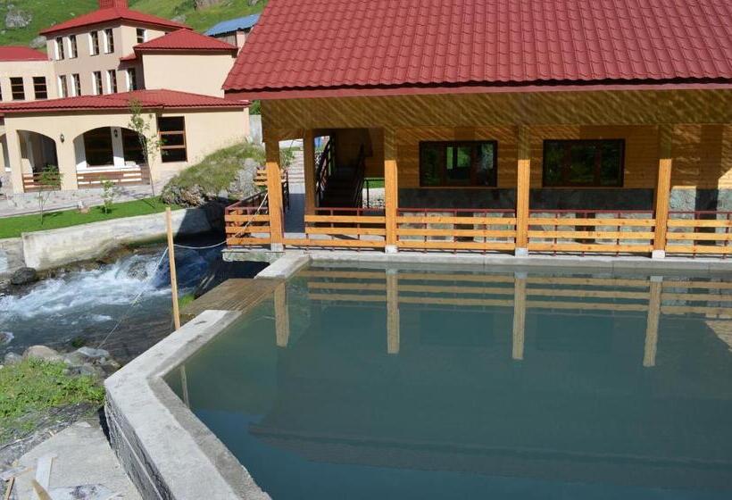 پانسیون Juta Guest House