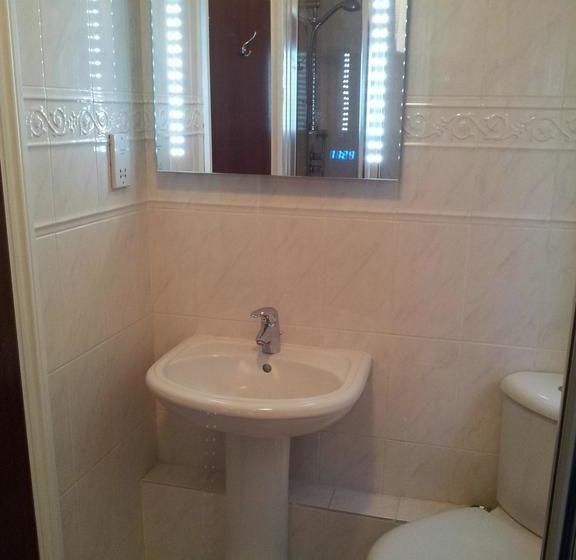 Fotos del hotel Brook:  8