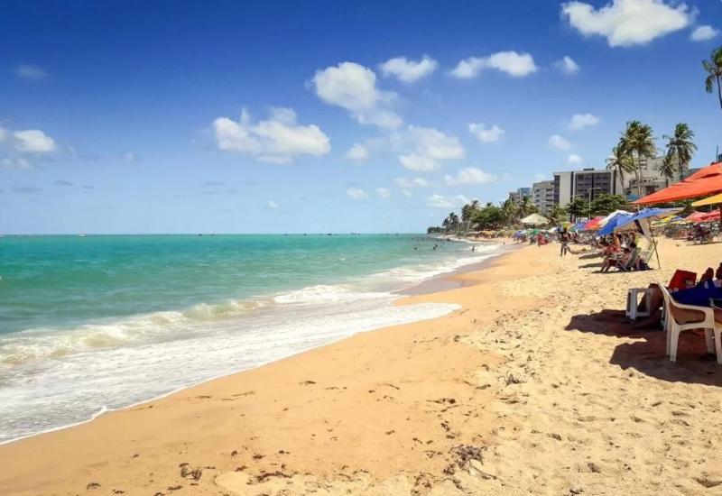 ホテル Intercity Maceio