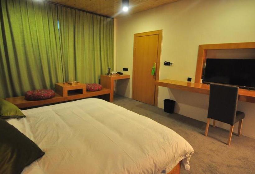 هتل The Vitality Inn