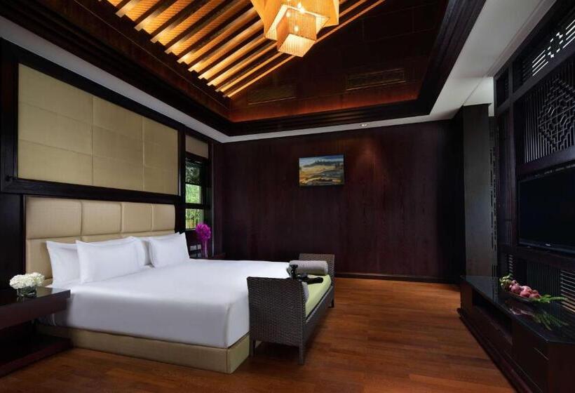استراحتگاه Banyan Tree Tengchong