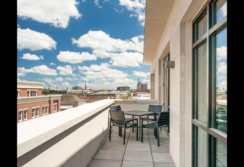 בית מלון כפרי King 583