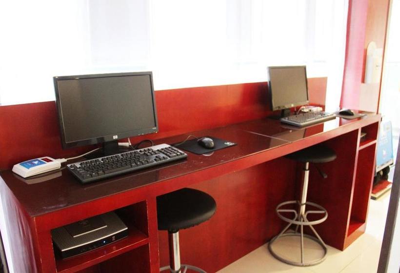 فندق Hanting Express Ningde Nanhuan Road Business Street