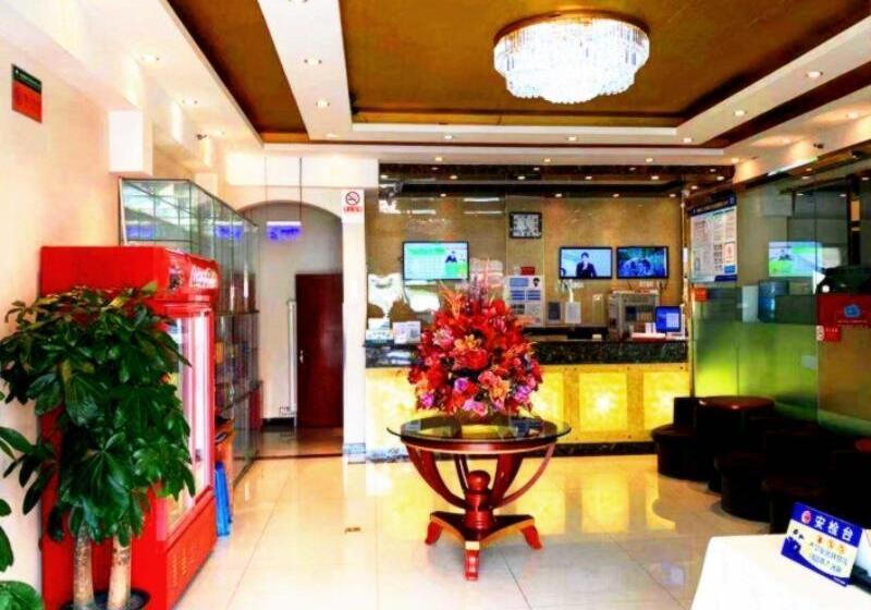 호텔 Greentree Inn Beijing Chaoyang Beiyuan Beijing Meeting Center Express