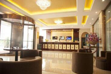 هتل Greentree Inn Shandong Zoucheng Railway Station Huochang Road Business