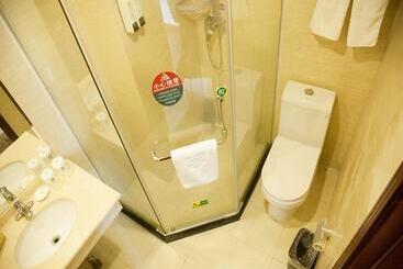 هتل Greentree Inn Shandong Zoucheng Railway Station Huochang Road Business