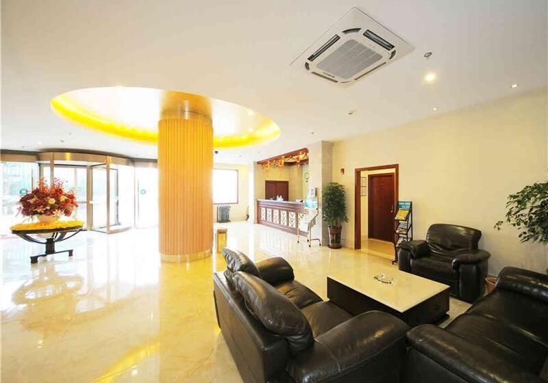 호텔 Greentree Inn Shanghai West Huaxia Road Metro Station Express