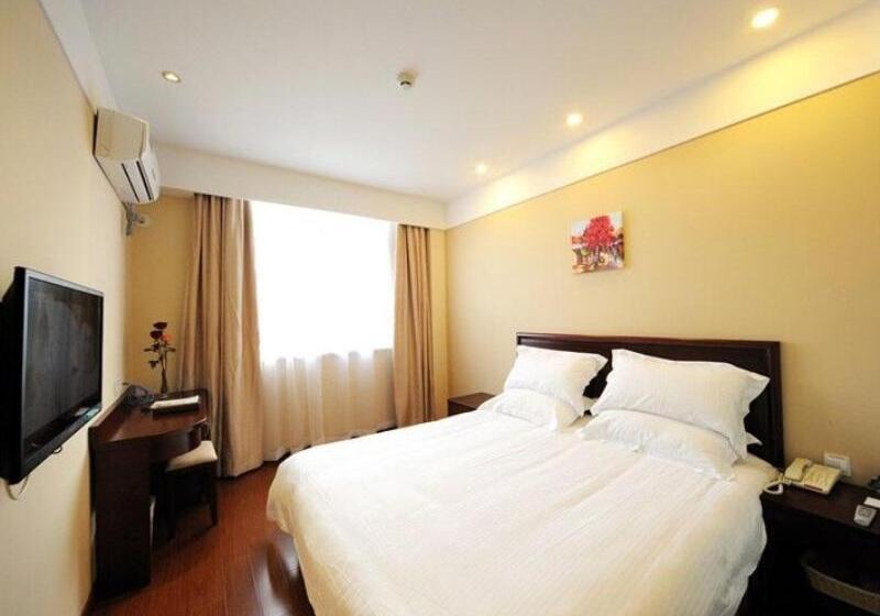 호텔 Greentree Inn Shanghai West Huaxia Road Metro Station Express