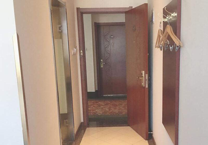 Отель Greentree Inn Anhui Xuancheng Jixi Guangming Palace Business