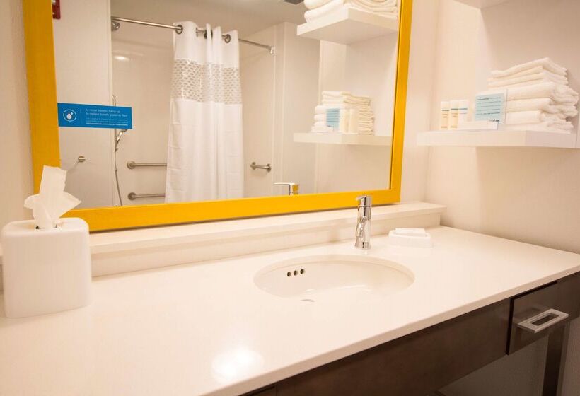 هتل Hampton Inn Decatur Mt. Zion