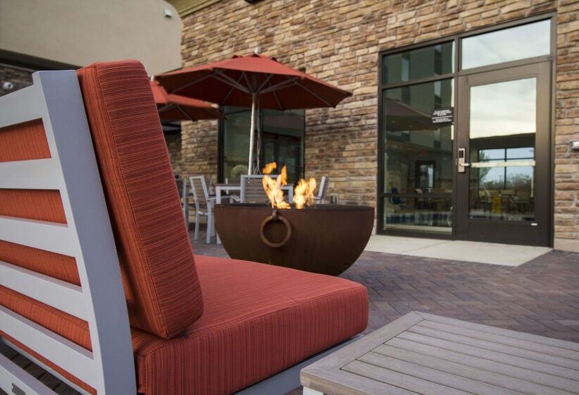 هتل Hampton Inn Decatur Mt. Zion