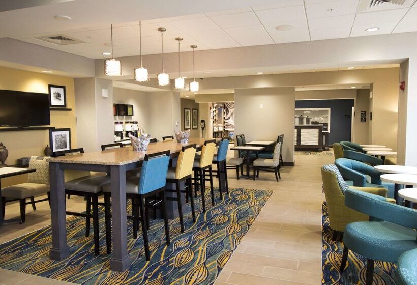 هتل Hampton Inn Decatur Mt. Zion