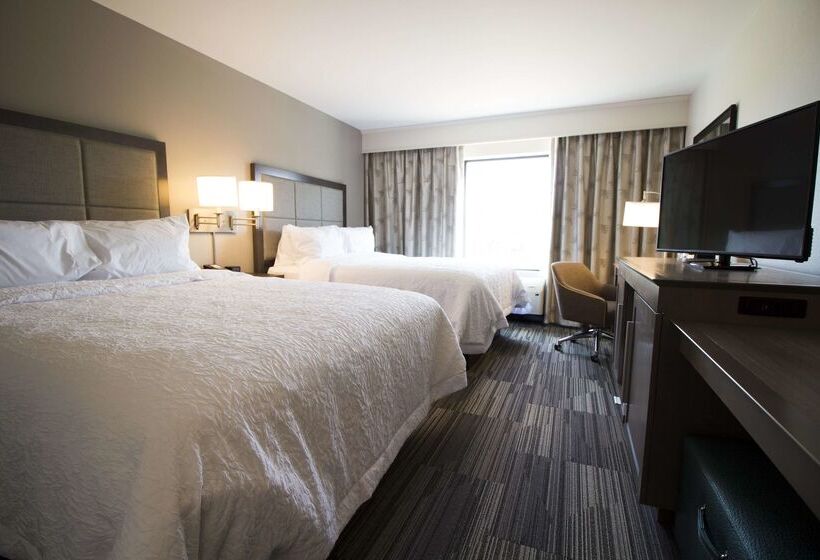 هتل Hampton Inn Decatur Mt. Zion