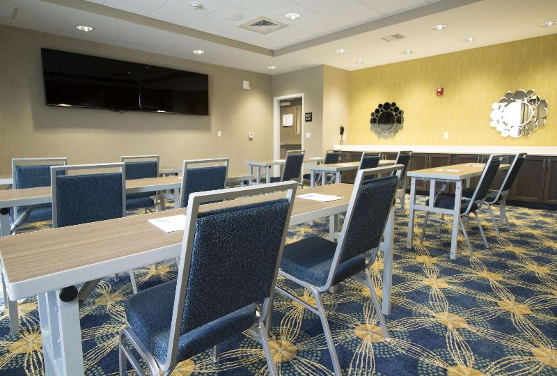 هتل Hampton Inn Decatur Mt. Zion