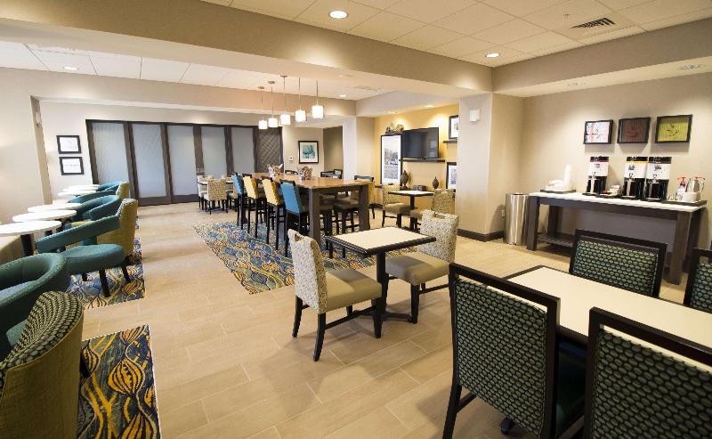 هتل Hampton Inn Decatur Mt. Zion