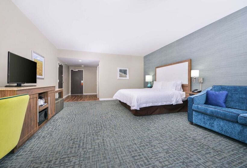 هتل Hampton Inn Emporia