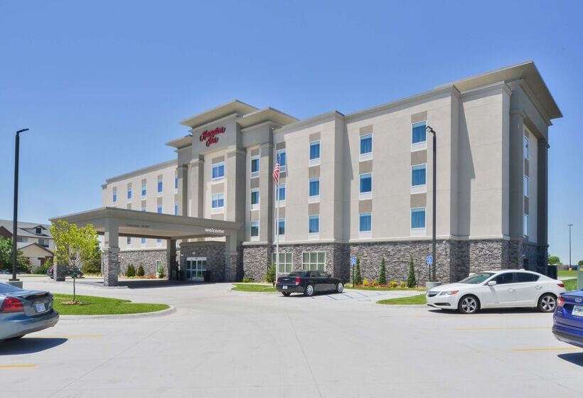هتل Hampton Inn Emporia