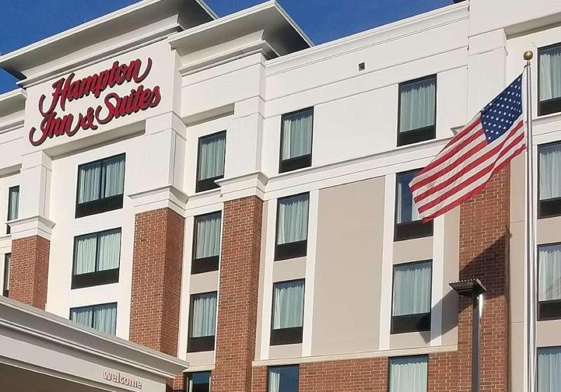 호텔 Hampton Inn & Suites Newburgh Stewart Airport