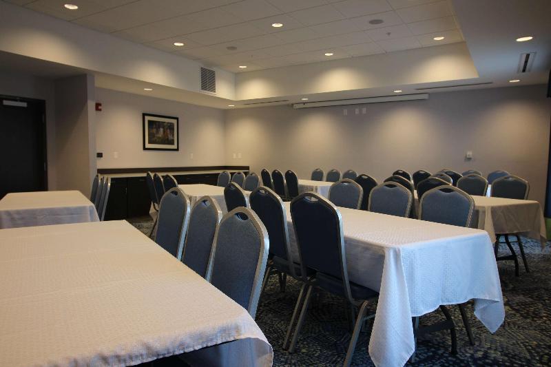 ホテル Hampton Inn West Plains