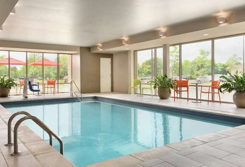 هتل Home2 Suites By Hilton Columbus Dublin