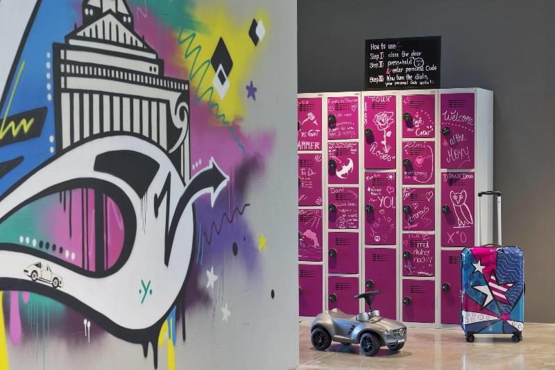 هتل Moxy Stuttgart Airport/messe
