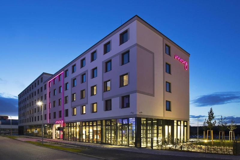 هتل Moxy Stuttgart Airport/messe