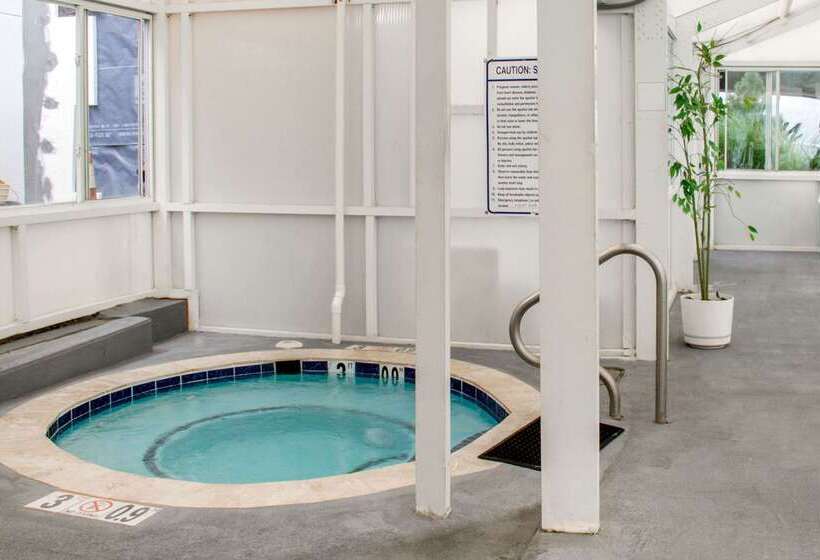 هتل Quality Inn & Suites Maggie Valley   Cherokee Area